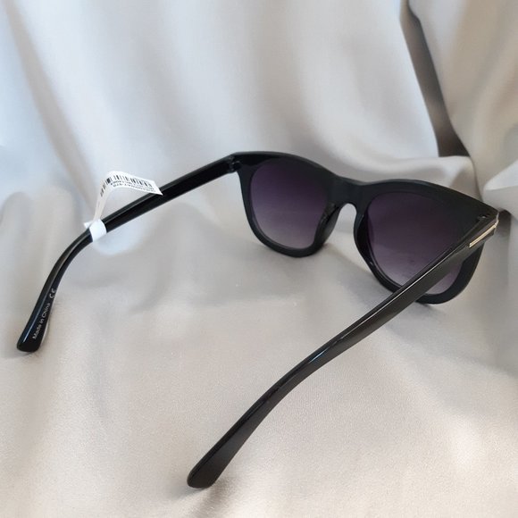 NWT Aldo | oversized sunglasses in black-gold frame - Picture 3 of 6